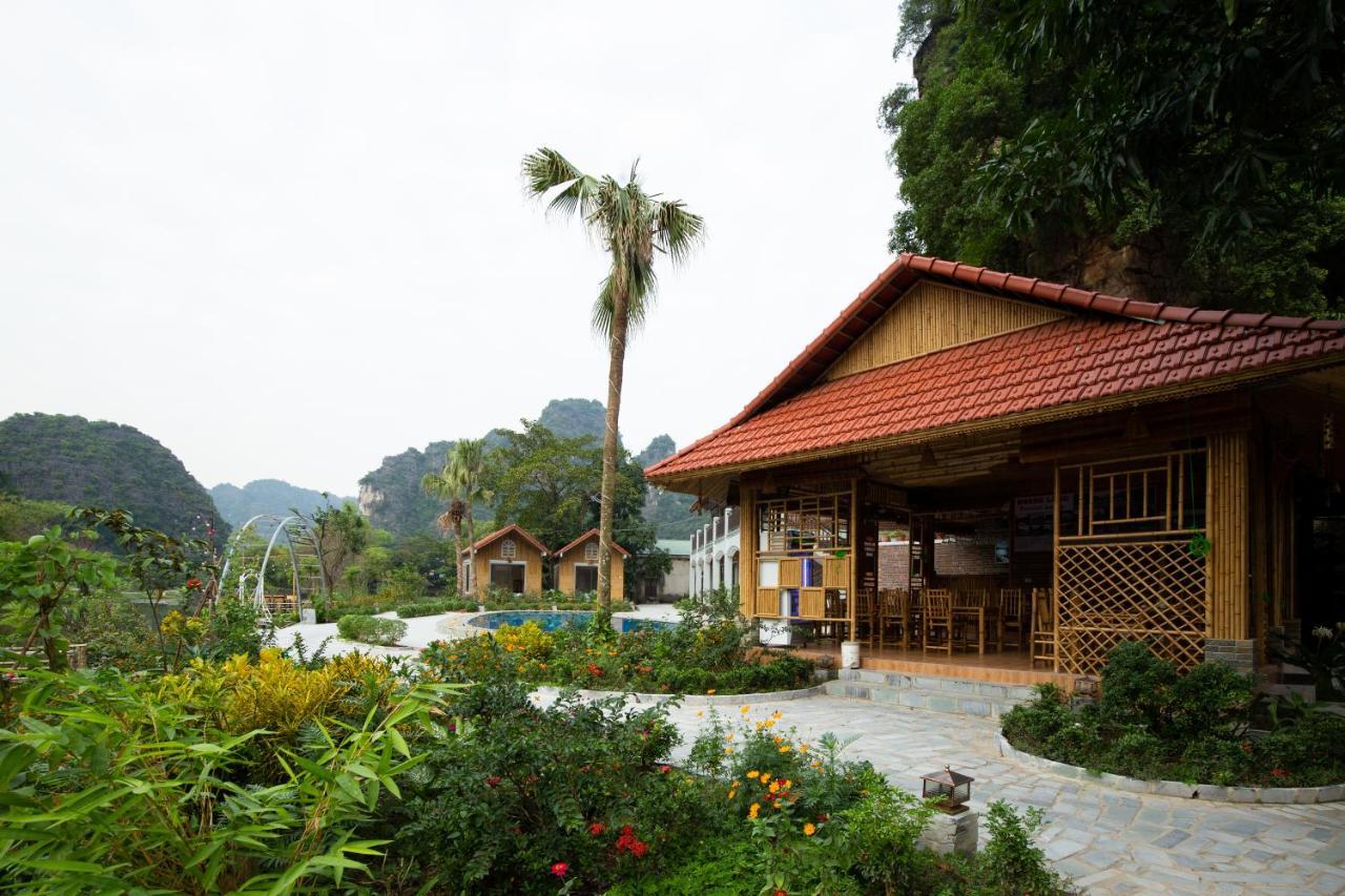 Hoanglong Riverside Homestay Ніньбінь Екстер'єр фото