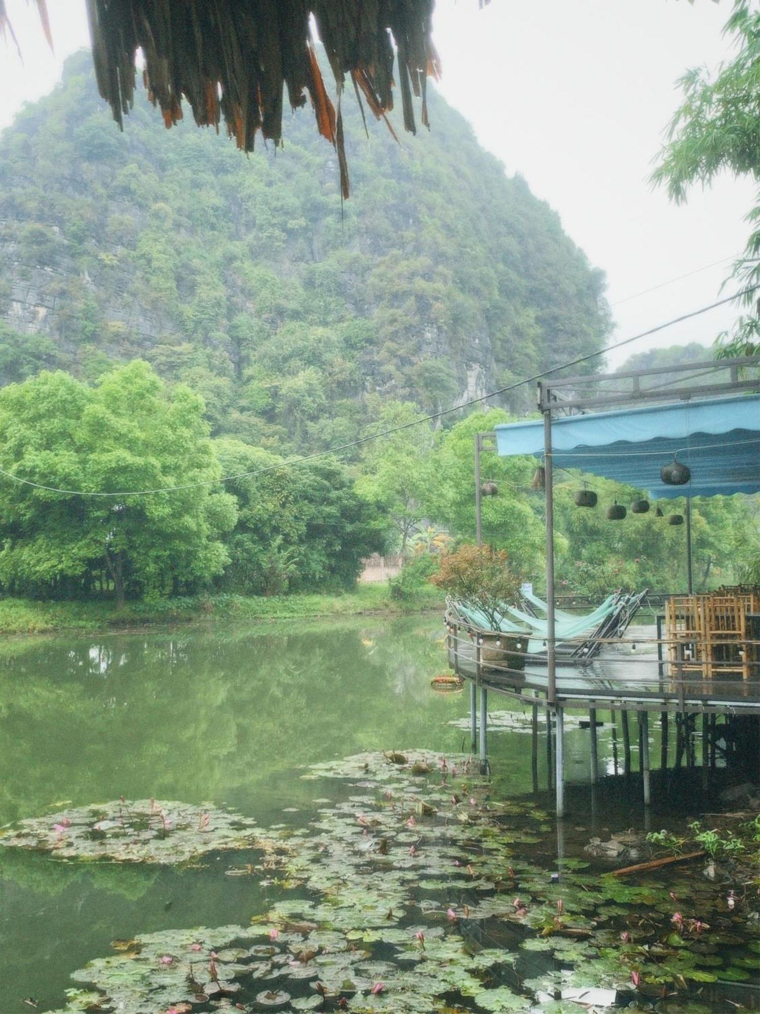 Hoanglong Riverside Homestay Ніньбінь Екстер'єр фото