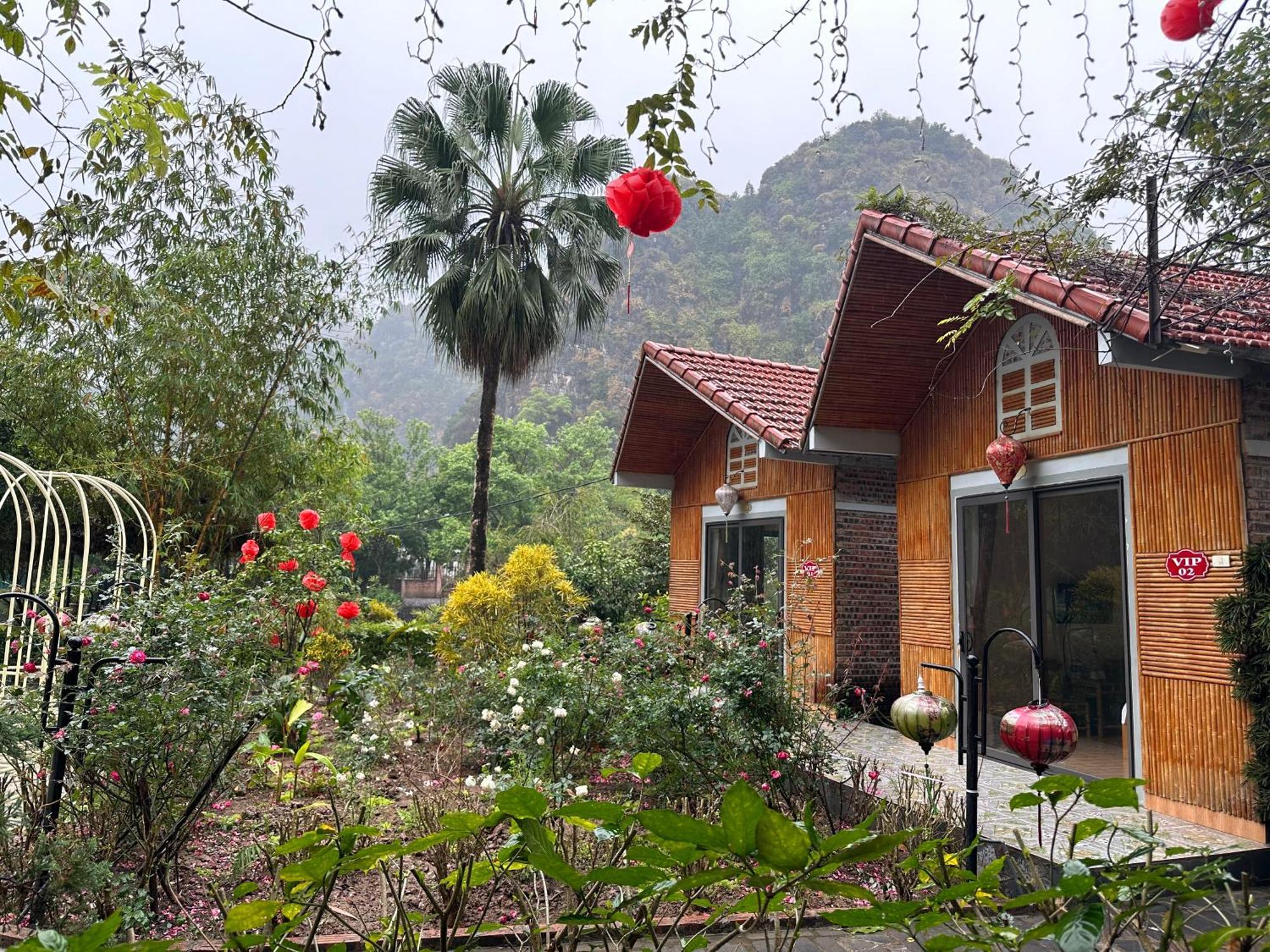 Hoanglong Riverside Homestay Ніньбінь Екстер'єр фото